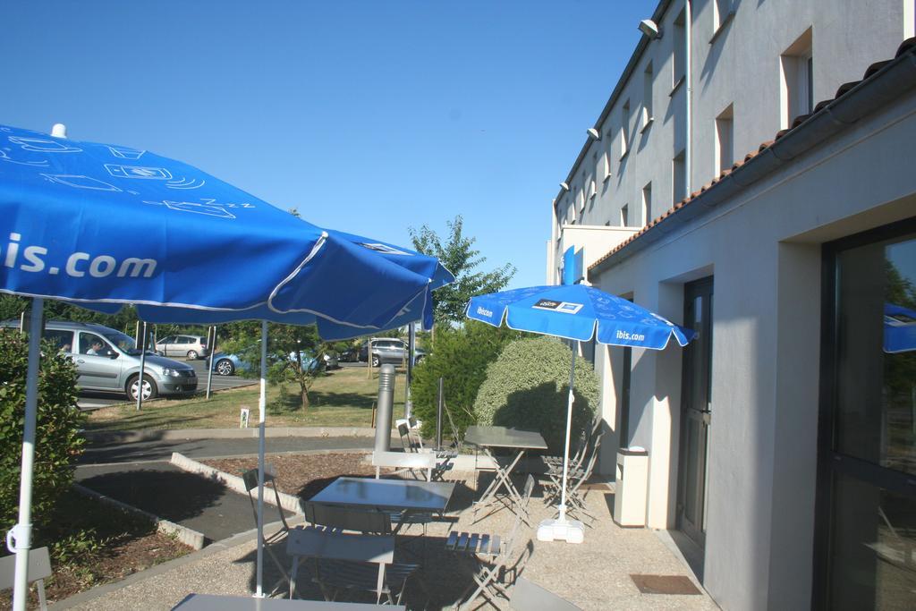 Ibis Budget Niort - La Creche Exterior photo
