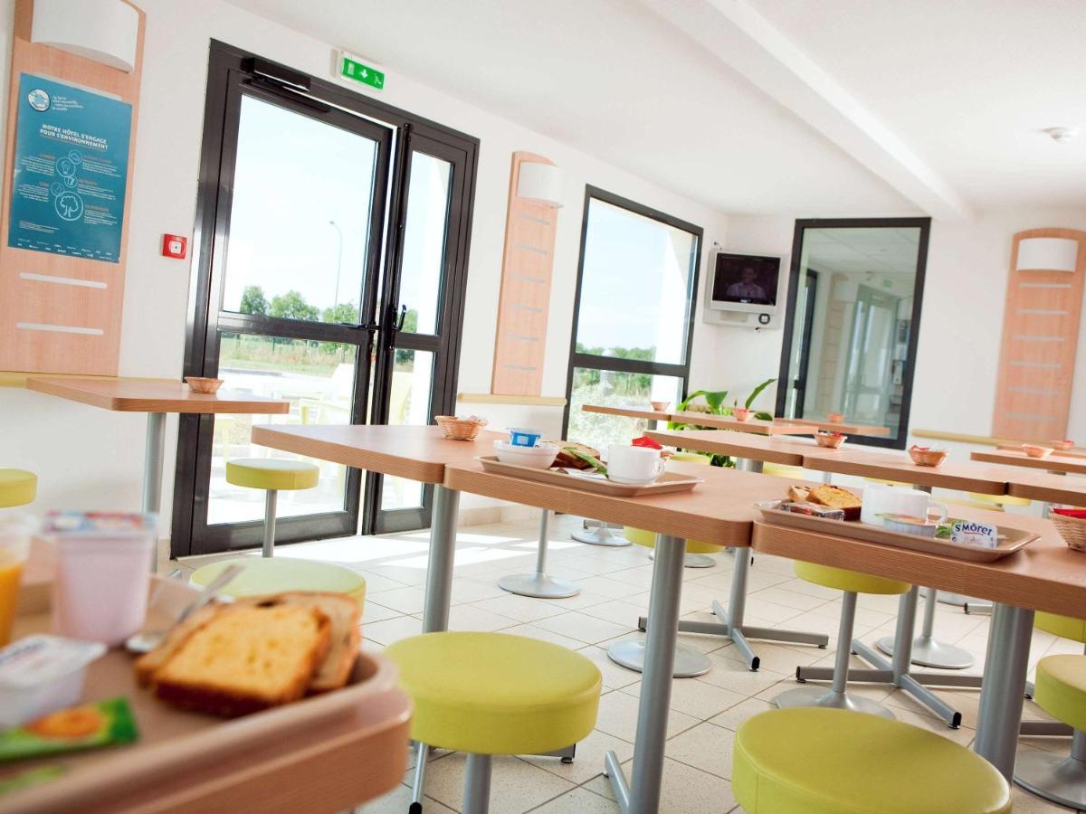 Ibis Budget Niort - La Creche Exterior photo